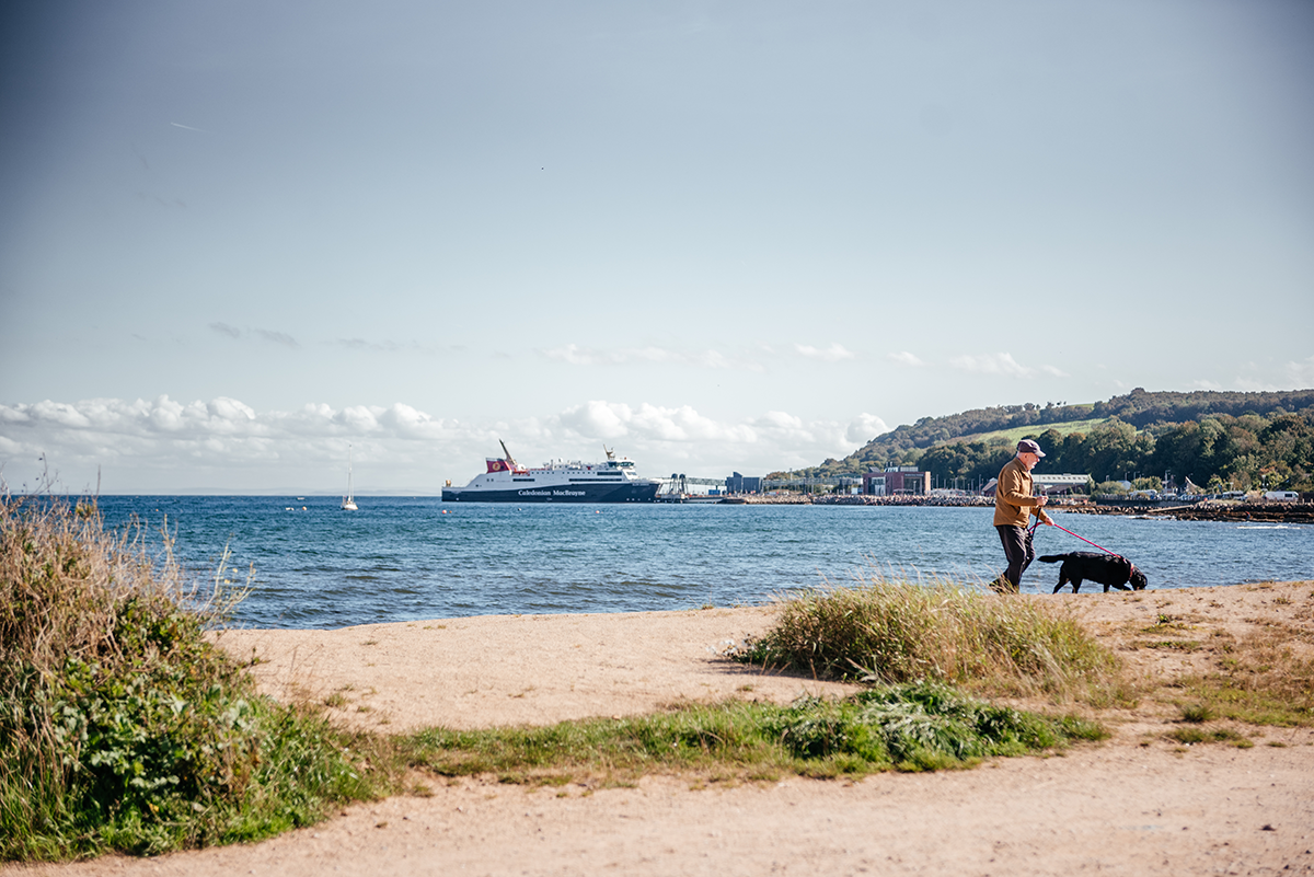 Exploring the Isle of Arran: Ferry, Castles, and Coastal Beauty photo 1