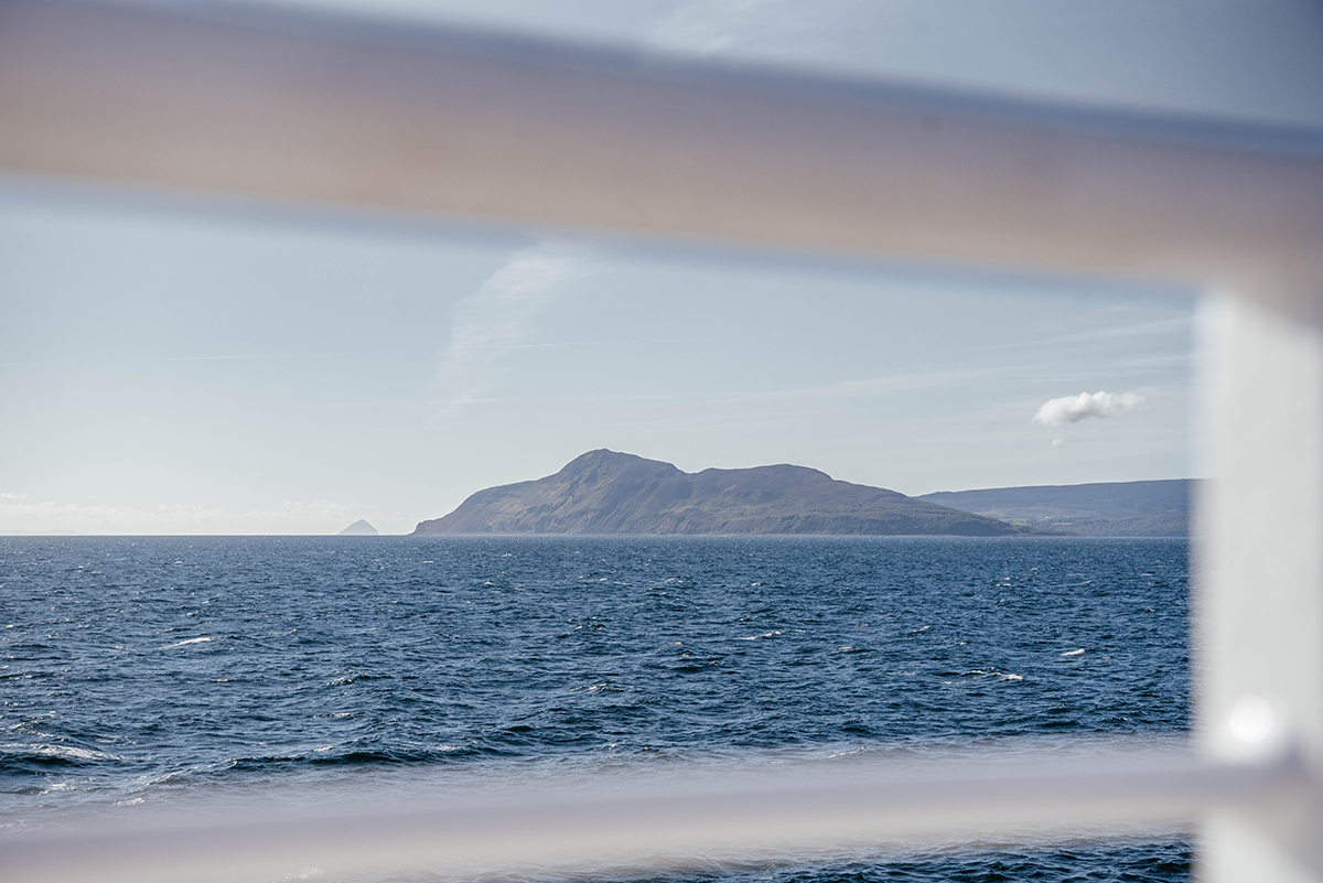 Exploring the Isle of Arran: Ferry, Castles, and Coastal Beauty photo 2