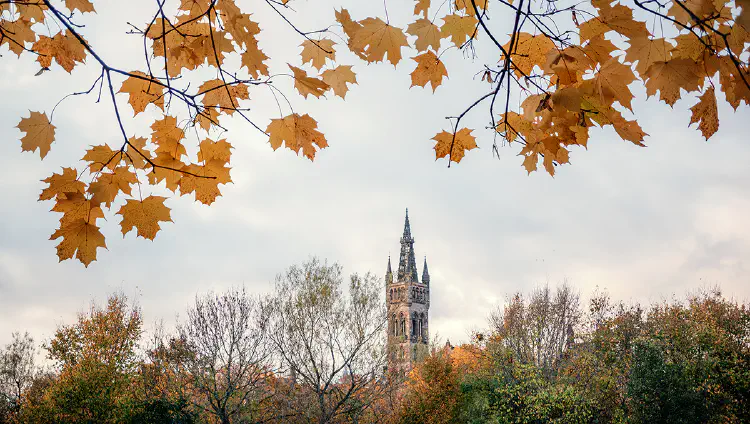 Glasgow in Autumn: Explore City, Riverside & Landmarks